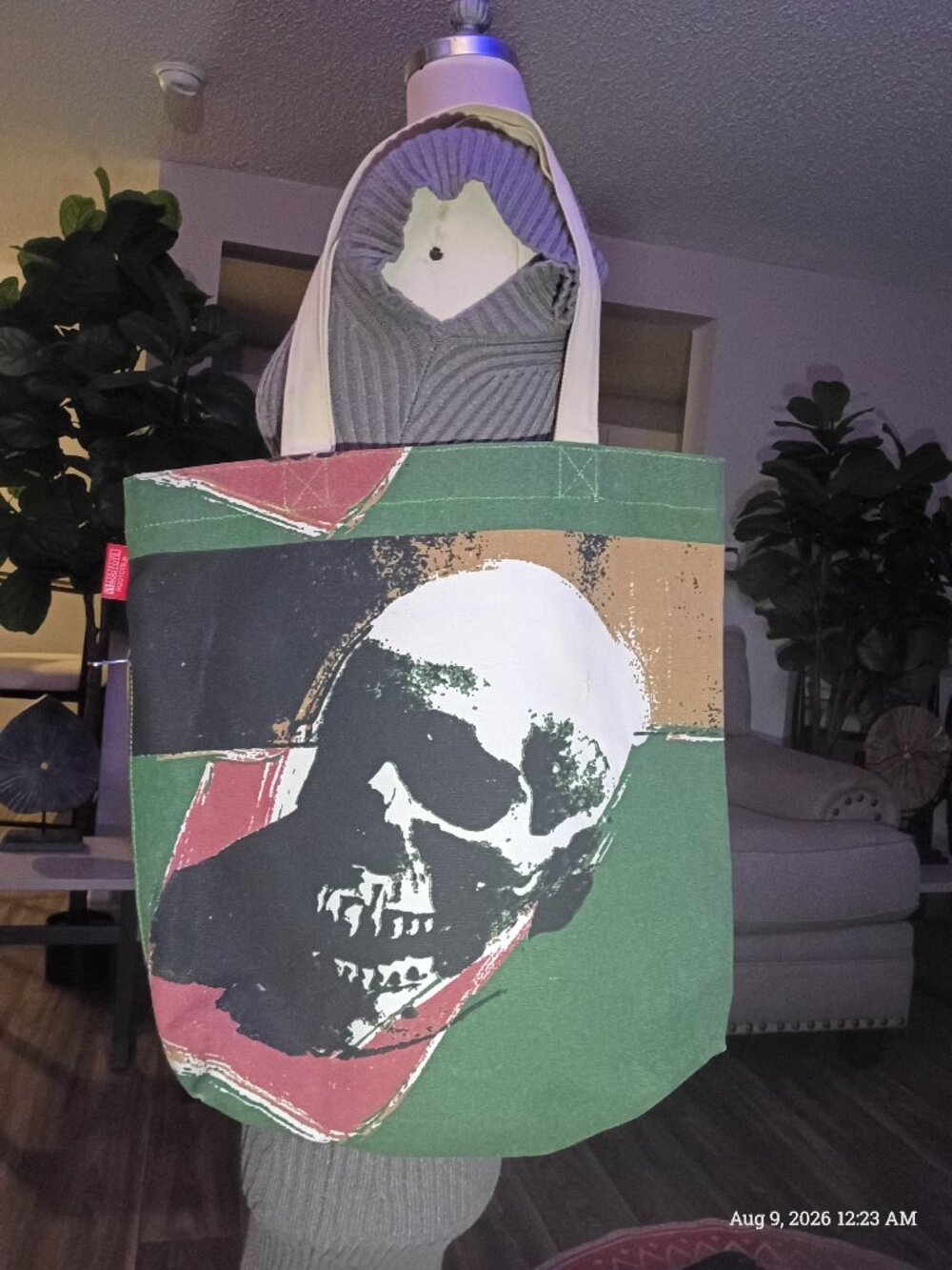 🎨 Collectors Item - Andy Warhol's 30 year old skull painting